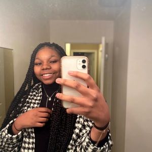 Meet your Posher, Chania